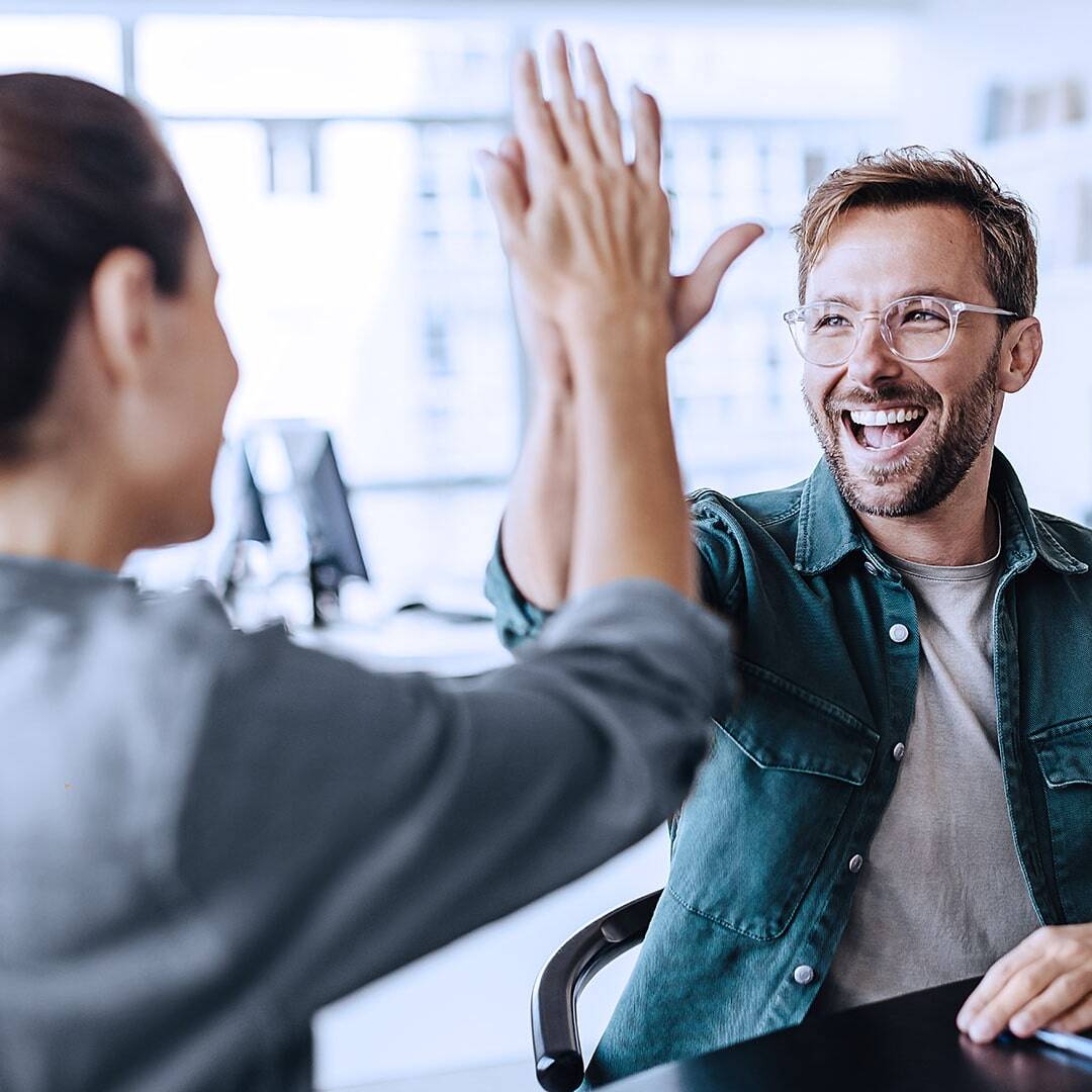 gi-kl-1491196684-1080x1080